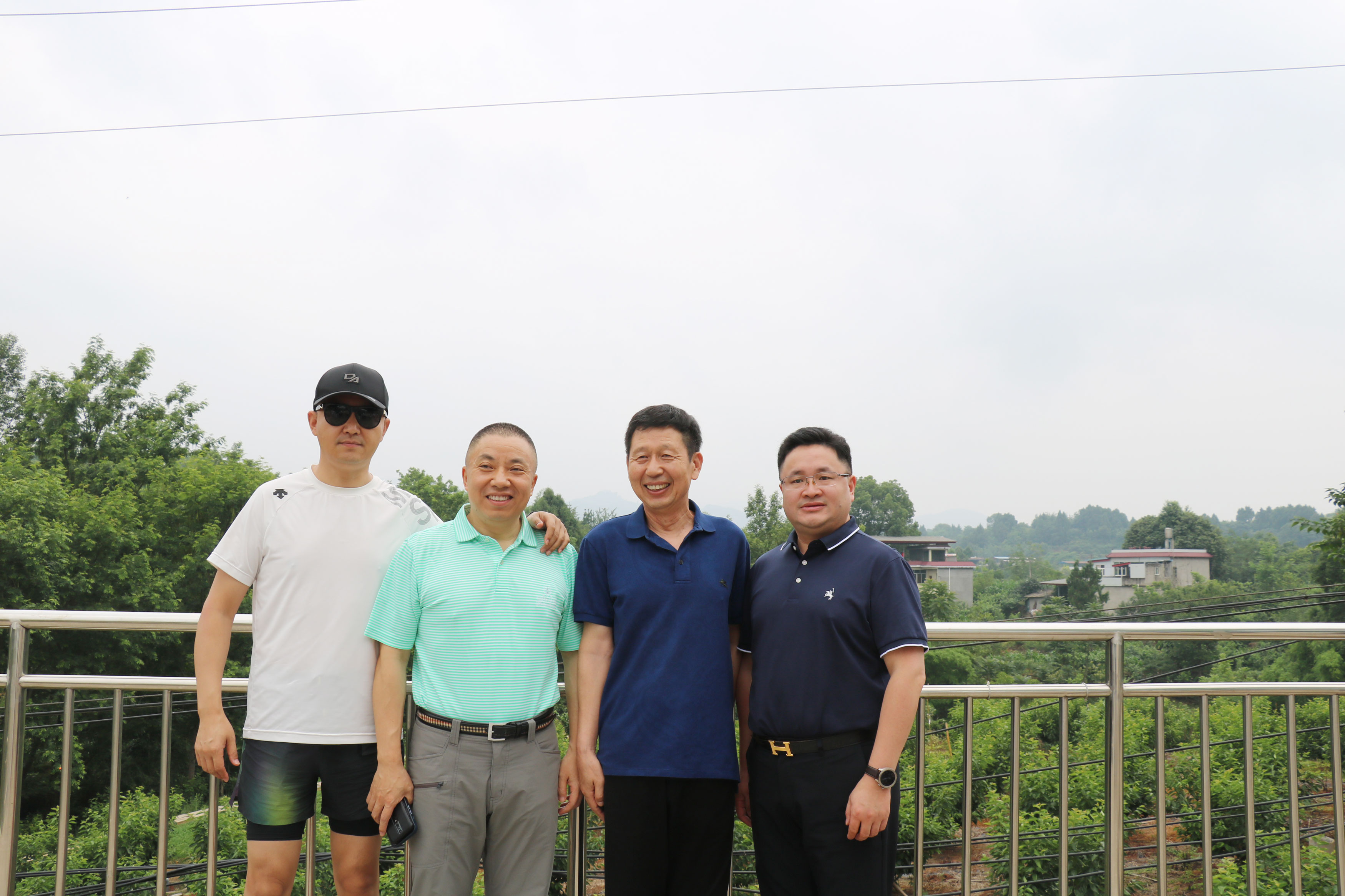 狼人无码精华av午夜精品