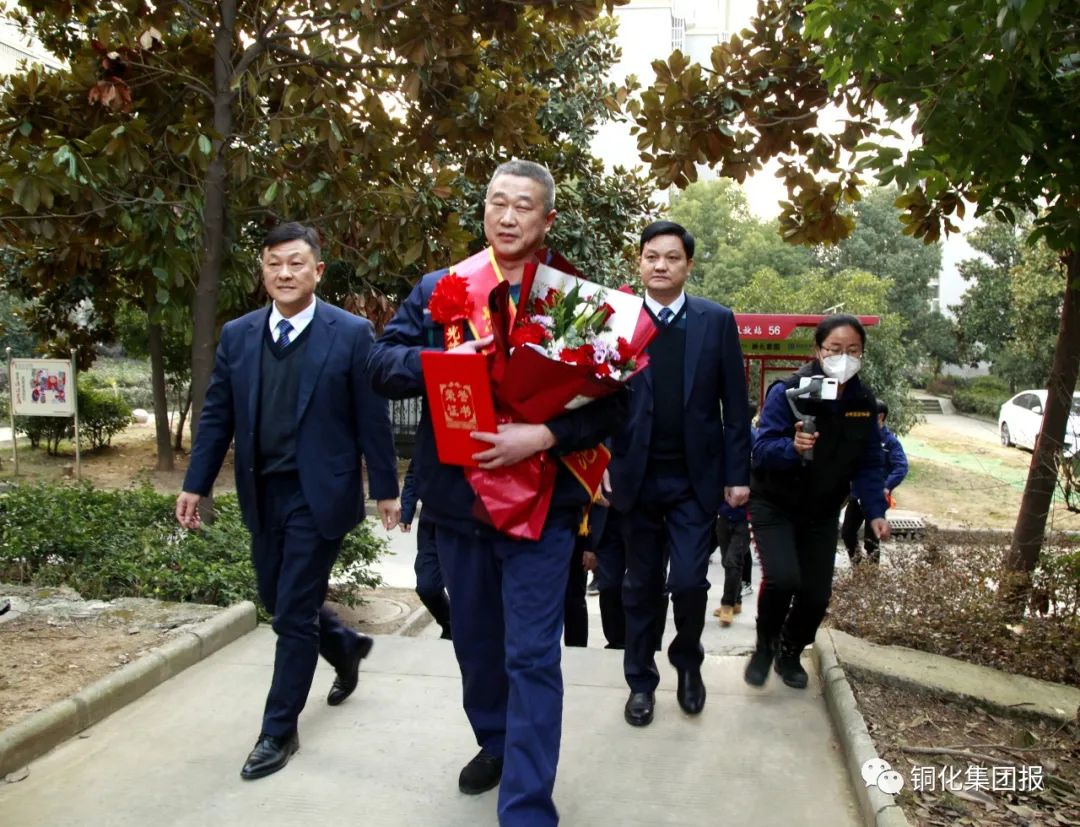 狼人无码精华av午夜精品