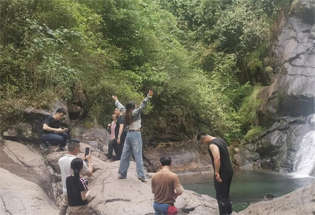 狼人无码精华av午夜精品