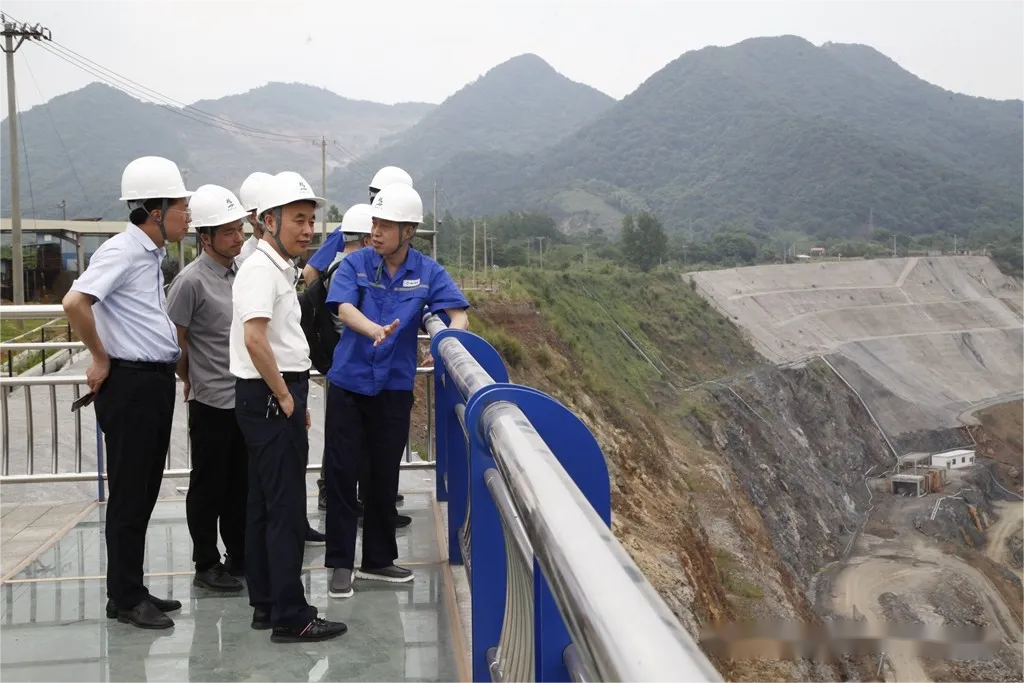 狼人无码精华av午夜精品