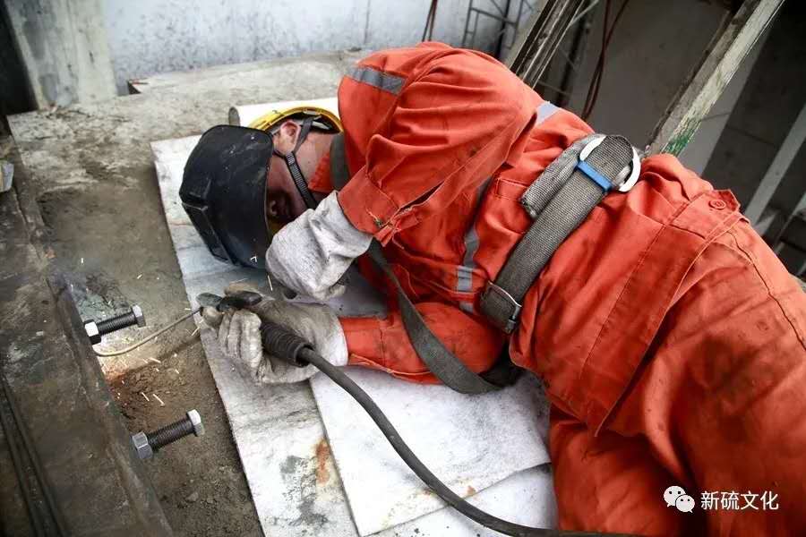 狼人无码精华av午夜精品